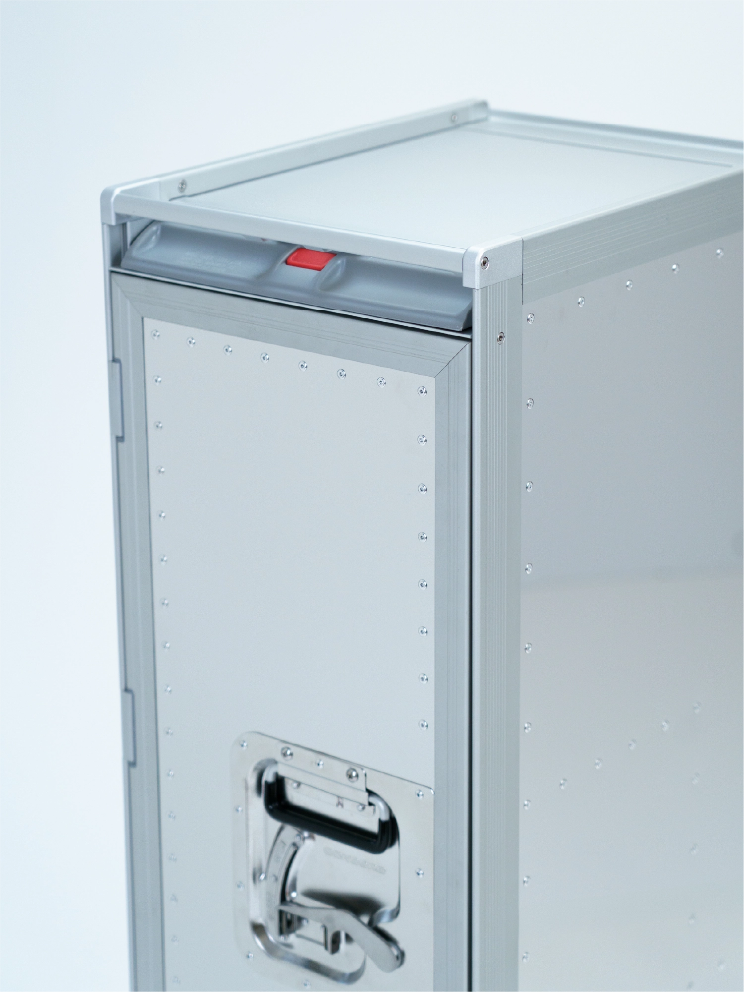 Concord Rivet Strato Chrome Trolley