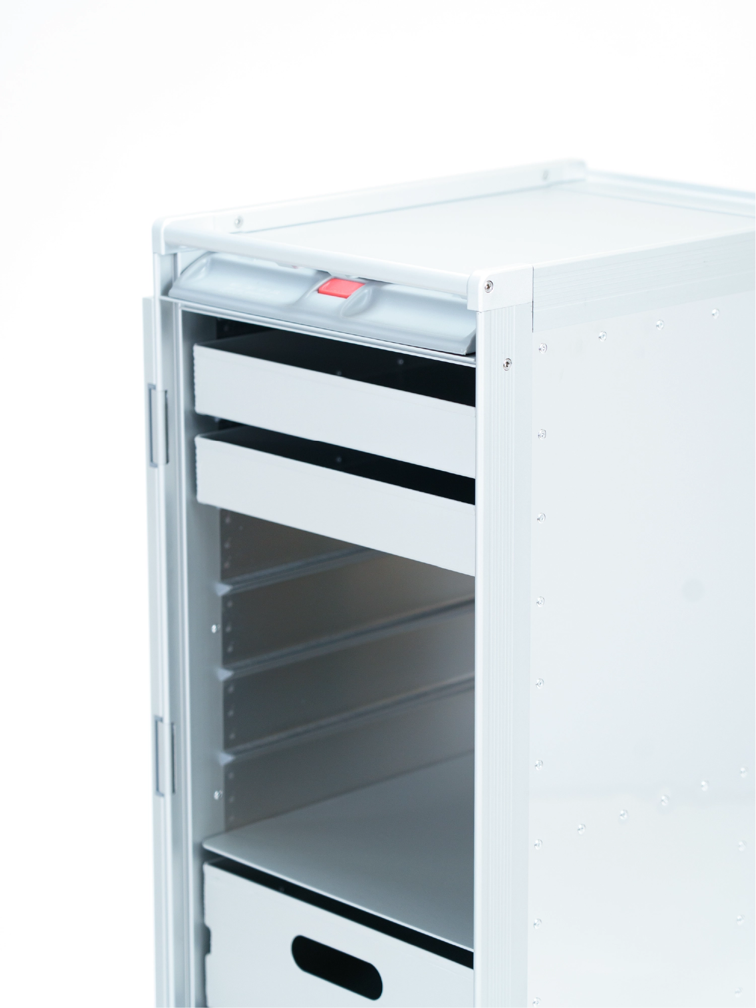 Concord Rivet Strato Chrome Trolley