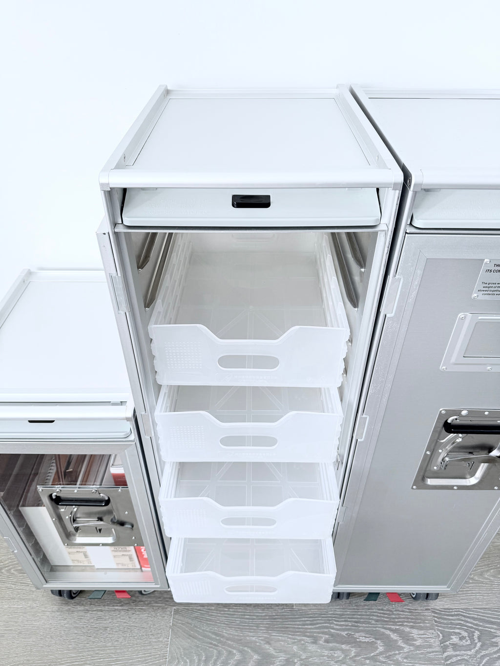 Synthetic High Drawer